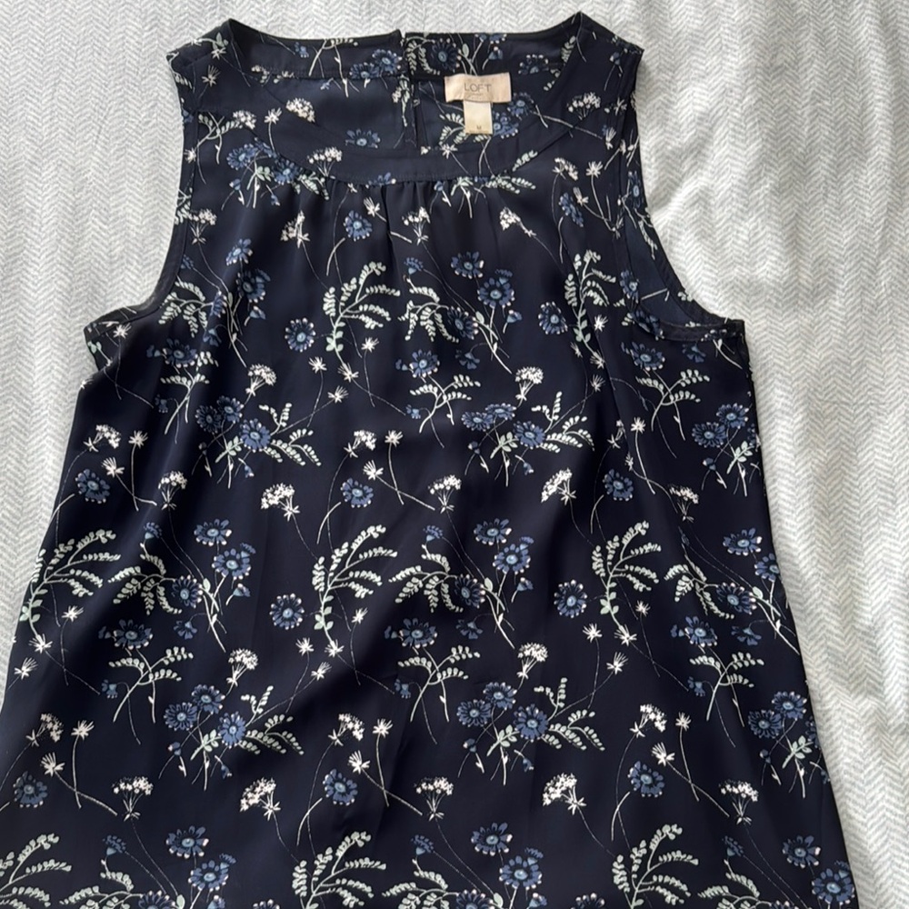 Floral Sleeveless Top - Navy